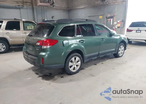 2011 Subaru Outback 2.5I Premium z USA, uszkodzony, nr VIN 4S4BRBCC1B3331392